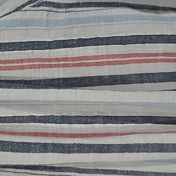 Time And Tru Blouse - Picture 4 of 5